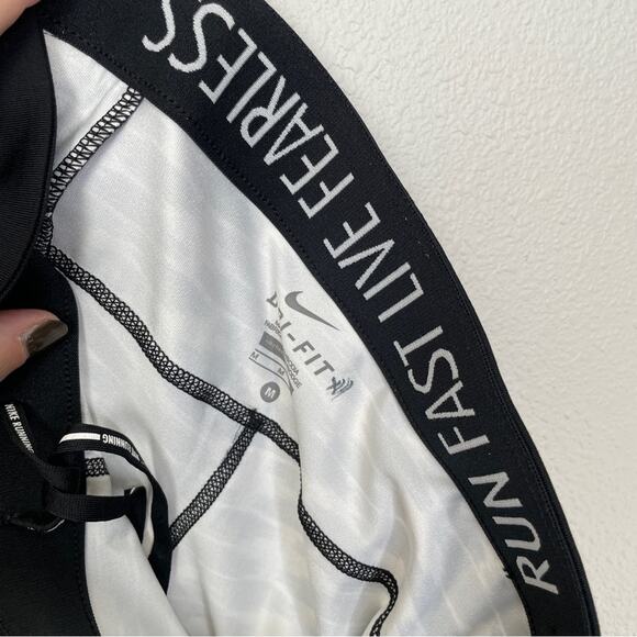 Nike Dri-Fit Relay Running Athletic Leggings | M - Picture 5 of 7